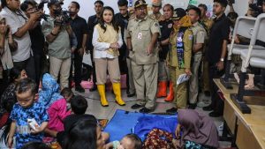Wagub-Rano-Fokus-pada-Penyaluran-Bantuan-dan-Pelayanan