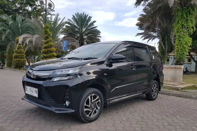 mobil bekas