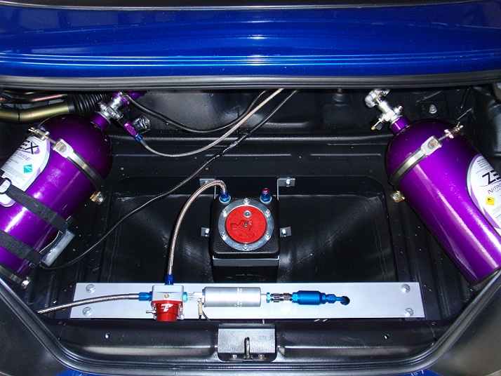 sistem nitrous oxide pada Honda Civic Anda dapat memberikan peningkatan performa yang signifikan
