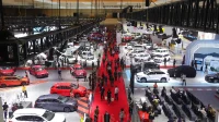 Dunia otomotif bukan hanya tentang kecepatan atau kemewahan, tetapi juga tentang semangat, kreativitas, dan kebersamaan