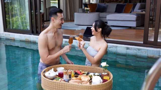 Liburan romantis di villa alam adalah perpaduan sempurna antara ketenangan, keindahan, dan kebersamaan.