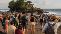 overtourism Bali merupakan isu kompleks yang memengaruhi lingkungan, sosial, dan budaya secara bersamaan. Namun demikian, masalah ini bukan tanpa solusi. overtourism Bali merupakan isu kompleks yang memengaruhi lingkungan, sosial, dan budaya secara bersamaan. Namun demikian, masalah ini bukan tanpa solusi.